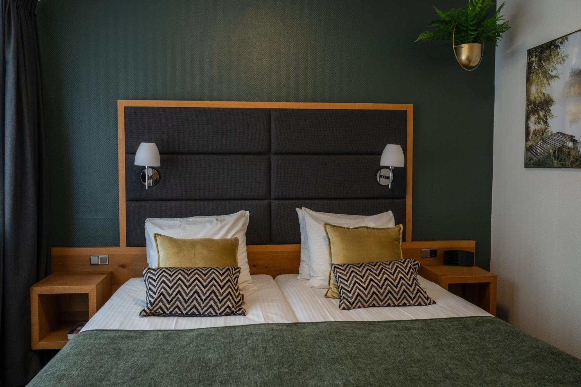 Hotel Restaurant Het Witte Huis Olterterp ภายนอก รูปภาพ